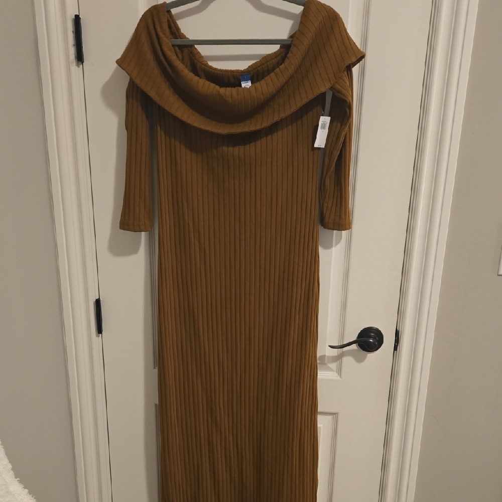 Old Navy Brown Ribbed Maxi Dress
